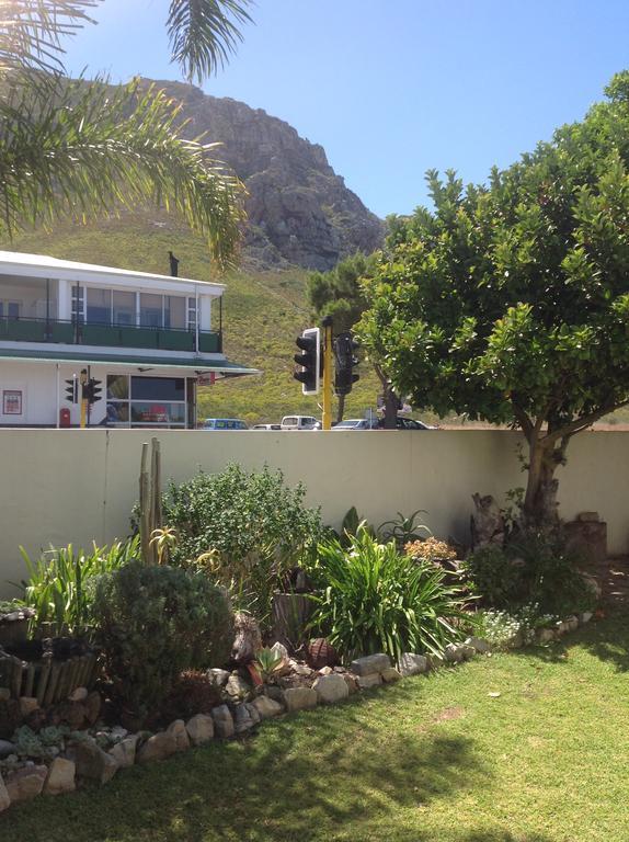 77 On 7Th Street Apartment Hermanus Exterior photo